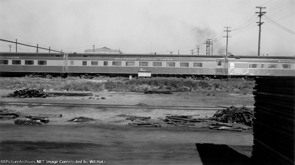 SP Coach 2438